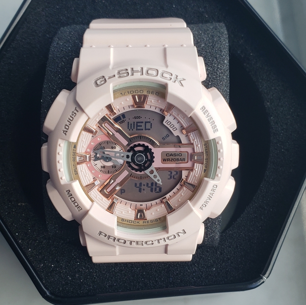 Women's g shock watch